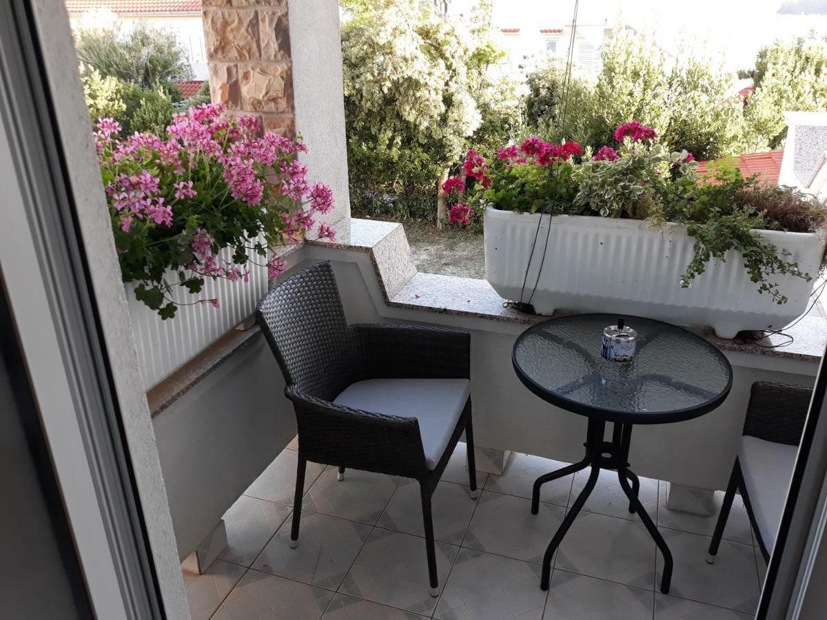 Petra Rooms And Apartments Palit Exterior photo